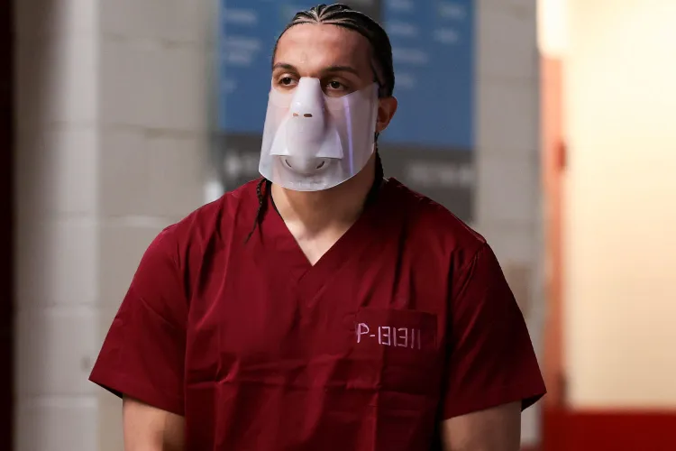 Patriots' Mack Hollins Arrives to Super Bowl 2026 Barefoot in Prison Uniform: What California Families Should Know About Public Image, Legal Controversies, and Protecting Your Legacy 1 Mack Hollins seattle seahawks 020826 1 79a2eac790d34b5cafd6a9e2bd1c54c5