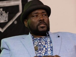 Knowledge Base 10 Quinton Aaron's Family Says His Wife Isn't Legit, She Claims Spiritual Marriage - California Legal G