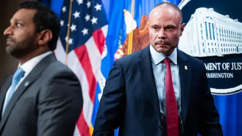 Dan Bongino returning to Fox News as contributor after FBI stint - California Legal Guide | CPT Law 1 Dan Bongino returning to Fox News as contributor after FBI stint - California Legal Guide | CPT Law